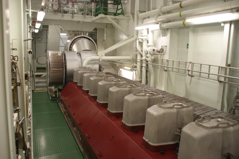 MaK 9M43 marine diesel engine, built by Caterpillar Motoren, in a ship engine room